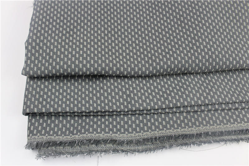 Inherent fireproof jacquard seat-cover fabric